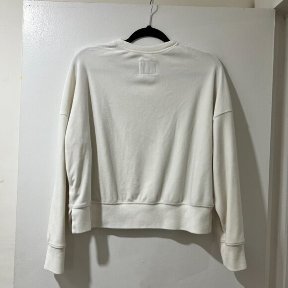 🤍 Abercrombie & Fitch White Velour Sweatshirt (M) 🤍 - Picture 4 of 6